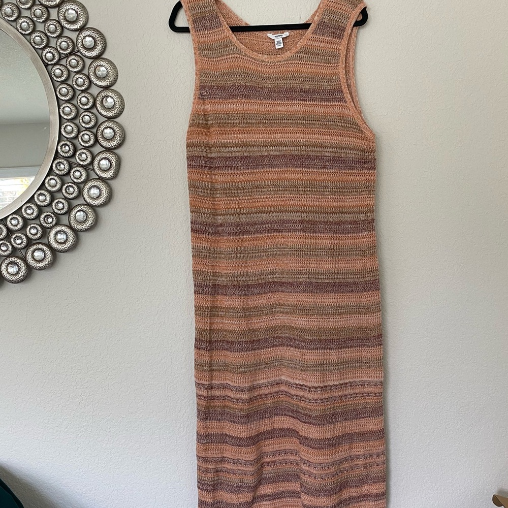Multicolor orange knit dress perfect for fall/winter paired with a good boot XXL